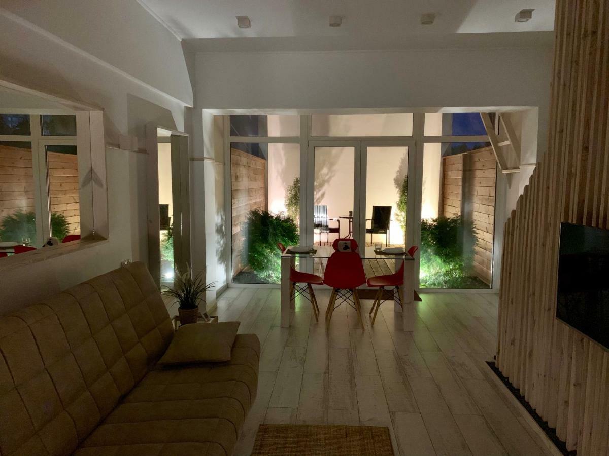 2-Level Apartments With Terrace In The Center Of Vitebsk Exterior photo